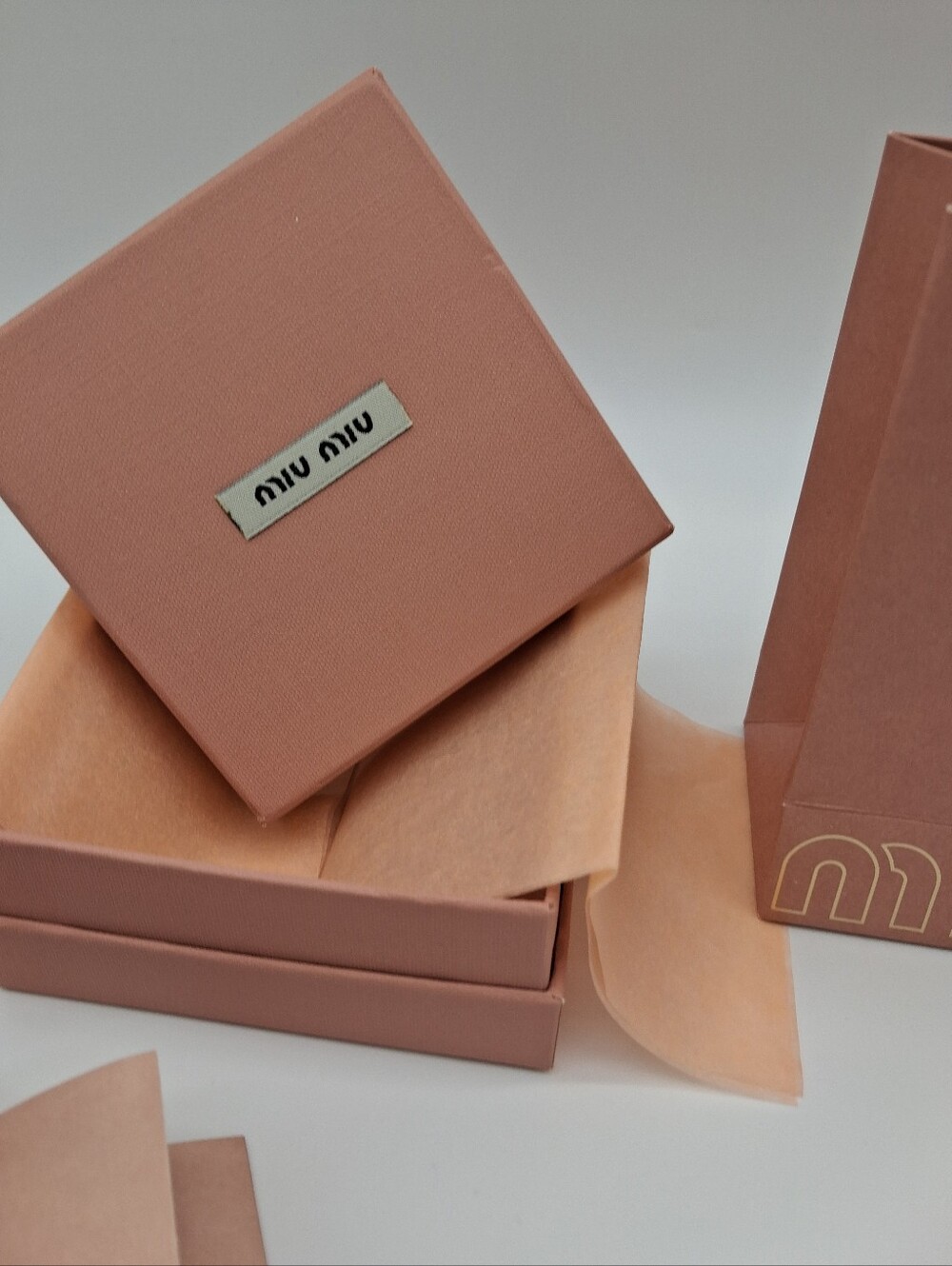 MIU MIU Pink Gift Packaging Set Box Bag Tissue RFID Booklet Cards EUC - Picture 3 of 16